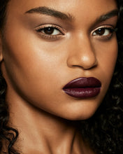 Load image into Gallery viewer, Fenty Beauty Stunna Lip Paint Longwear Fluid Lip Color ,UNDERDAWG