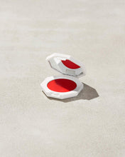 Load image into Gallery viewer, Fenty Beauty CHEEKS OUT FREESTYLE CREAM BLUSH-Daiquiri Dip - Soft Coral Red