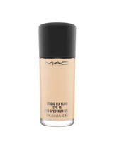 Load image into Gallery viewer, M.A.C Studio Fix Fluid Spf 15 Foundation, Nc 15, 30Ml