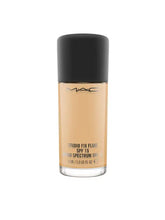 Load image into Gallery viewer, M.A.C Studio Fix Fluid Spf 15 Foundation, Nc 30, 30Ml
